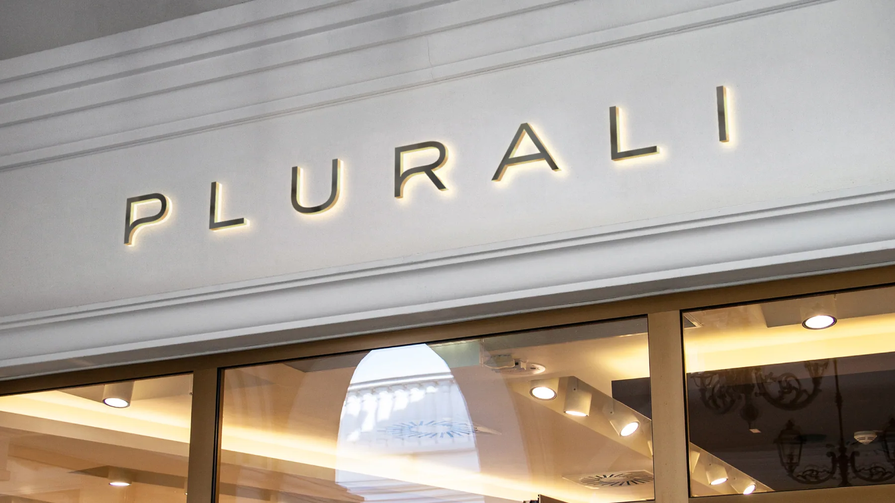 Plurali - projeto trasso.design
